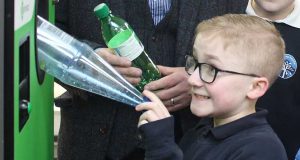 Kids Help Launch Reverse Vending Trial - Scottish Local Retailer