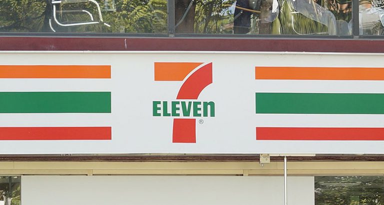 7-Eleven store